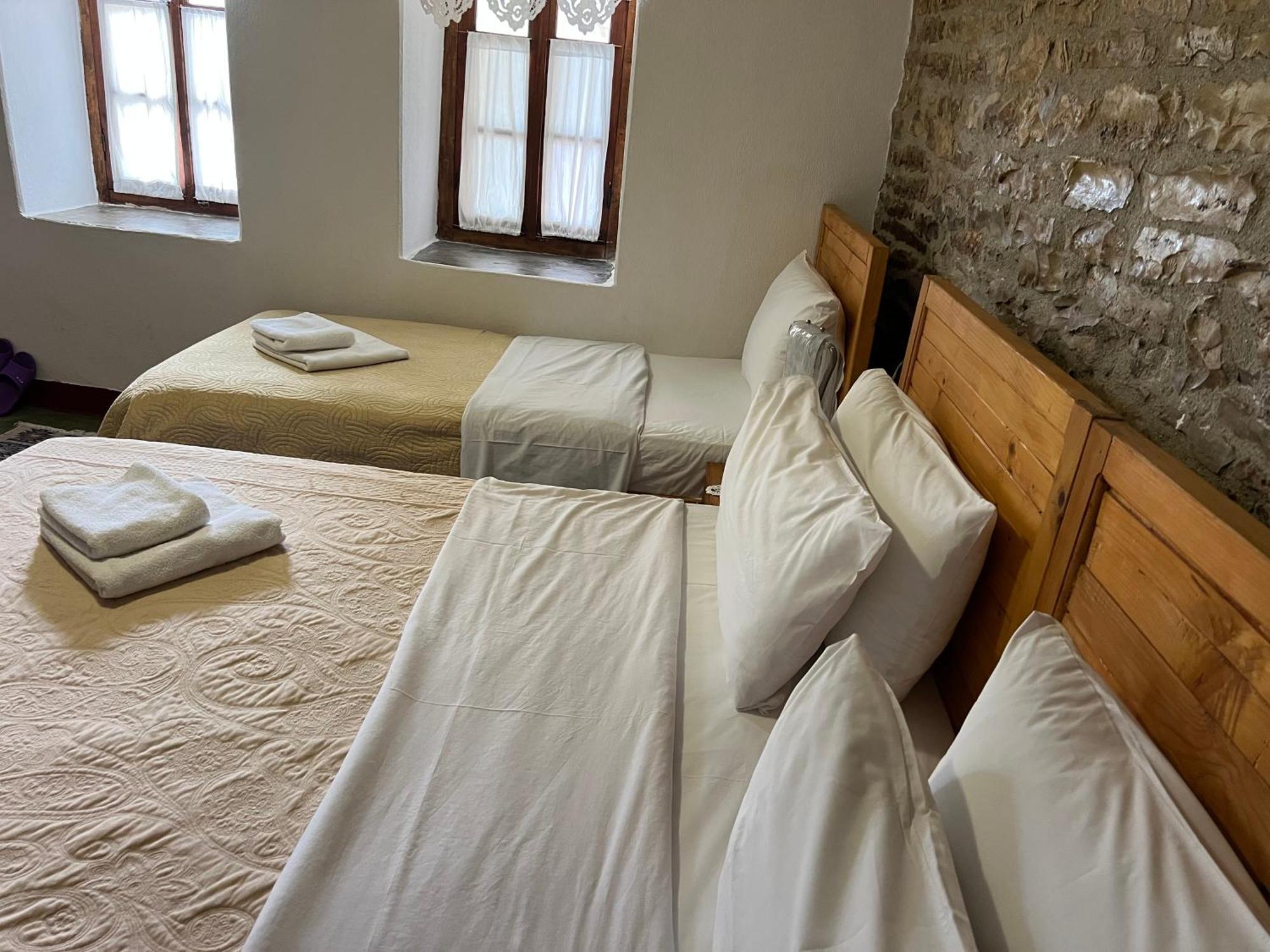 Guest House Salaria Αργυρόκαστρο Εξωτερικό φωτογραφία