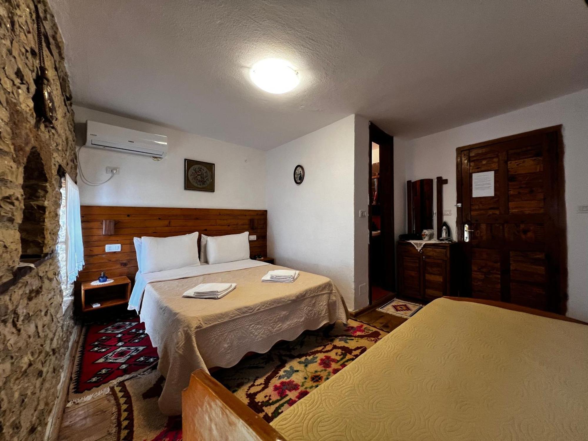Guest House Salaria Αργυρόκαστρο Εξωτερικό φωτογραφία